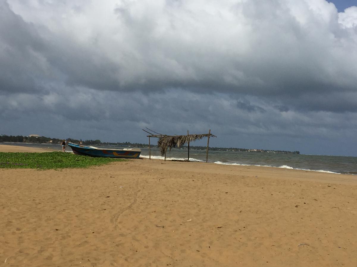 Anna Tourist Inn Negombo Exterior foto